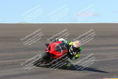 media/Mar-20-2023-Moto Forza (Mon) [[d0bbc59e78]]/1-A Group (Green)/Session 2 (Bowl)/